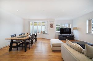 Photo 6- click for photo gallery